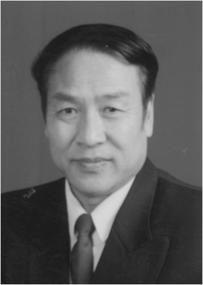 李广兴 