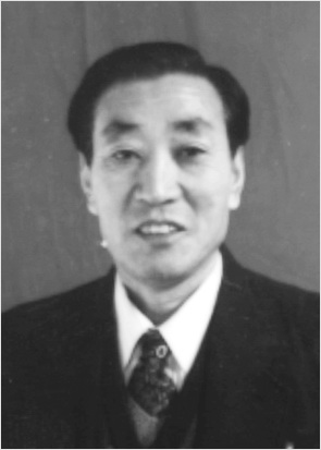 李畅兴 