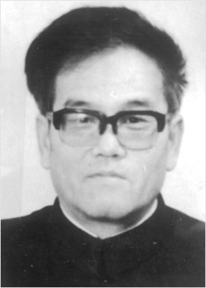 杨文彬 