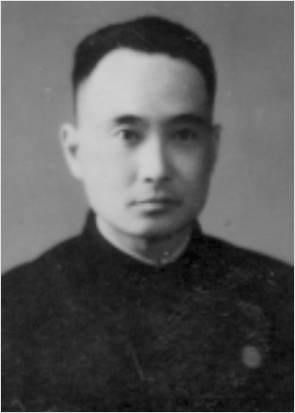 张季纯 