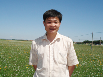 朱航满:小说读札--今日批评家