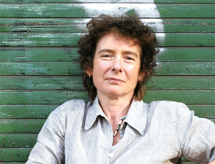 珍妮特·温特森《时间之间》:找寻丢失的时光