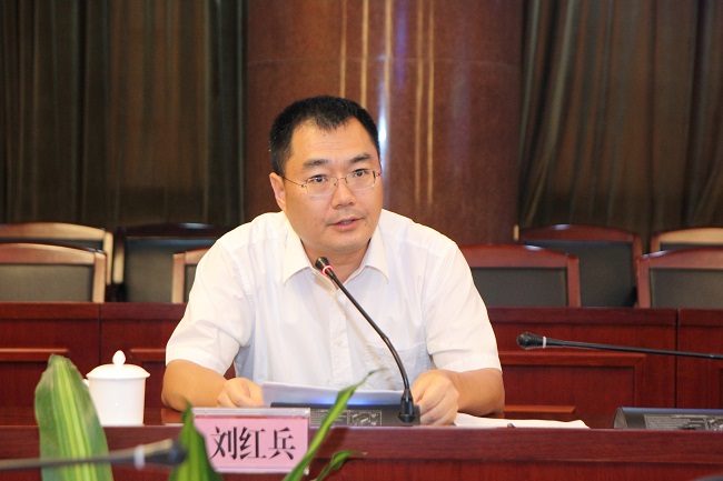 广东省作协与南方报业传媒集团签署战略合作框架协议