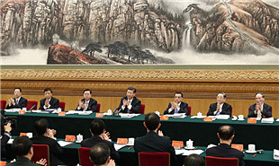 党的十九大主席团举行第二次会议 