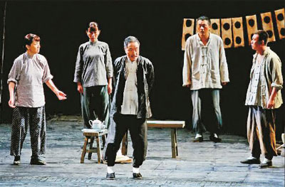 19个小时排队买戏票折射主要矛盾