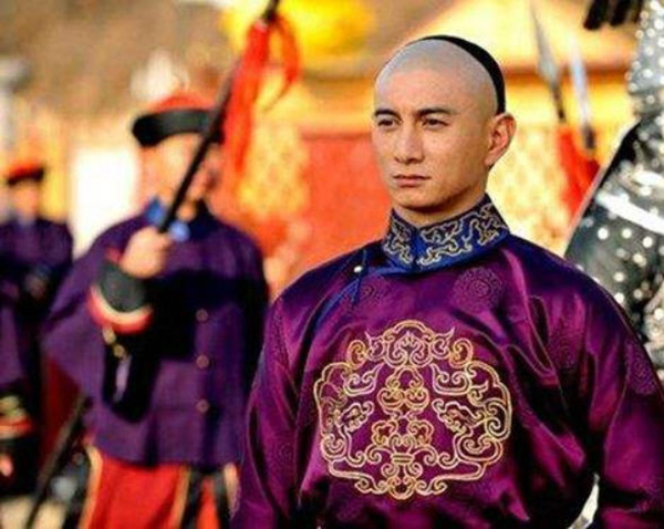 清朝皇帝养活了多少小说家?