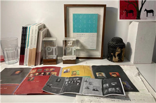 做书就像显影照片，要等待它一点点显现