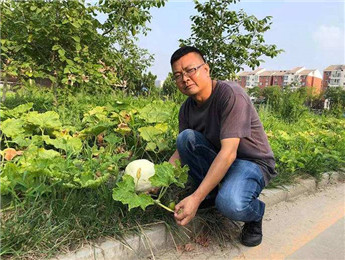 李宏伟《引路人》：人类在灾难面前的选择