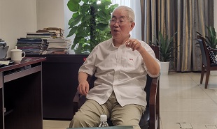 江苏作家王峰采访中国工程院院士张光义