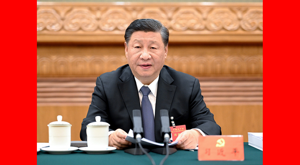 10月18日，中国共产党第二十次全国代表大会主席团在北京人民大会堂举行第二次会议。习近平同志主持会议。