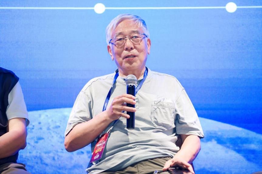 北京元宇科幻未来技术研究院名誉院长、科幻作家 王晋康