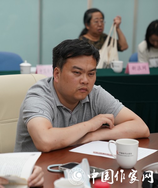 作者徐春林