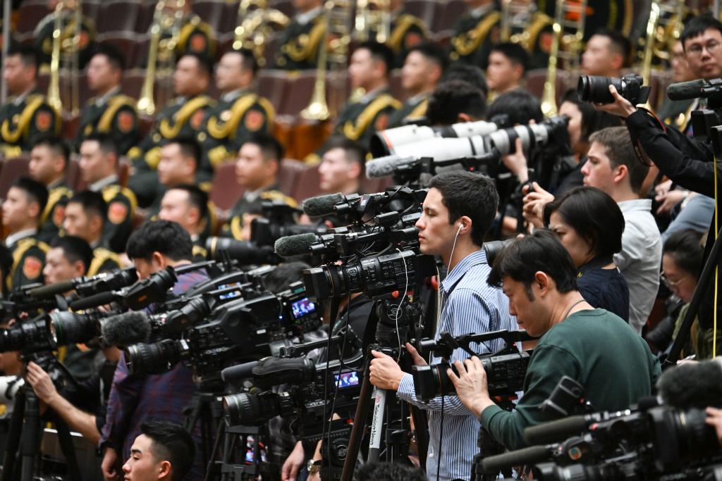 3月5日，第十四届全国人民代表大会第二次会议在北京人民大会堂开幕。这是记者在会场拍摄。新华社记者 牟宁 摄