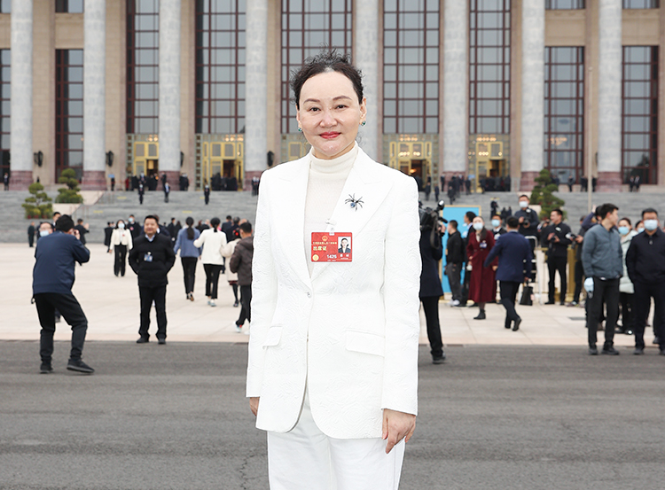 全国人大代表邵丽