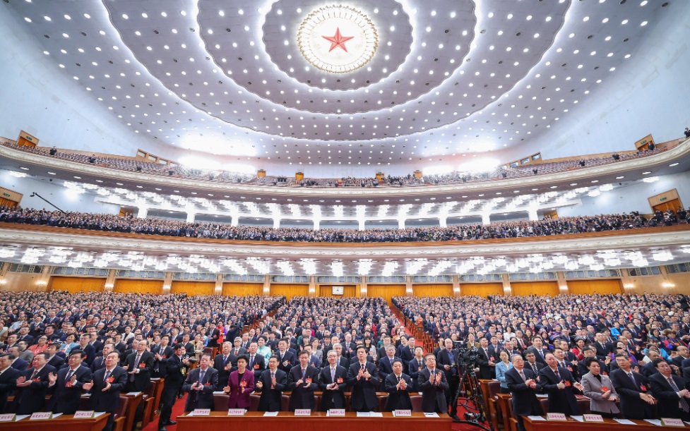3月8日，十四届全国人大二次会议在北京人民大会堂举行第二次全体会议。新华社记者 丁海涛 摄