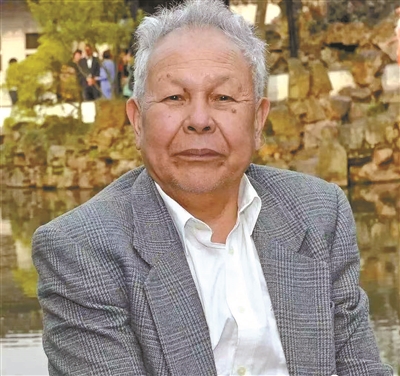 谢冕