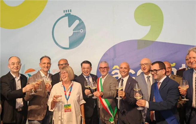 “扬帆计划”首次参加意大利曼托瓦文学节，推动中意文学交流