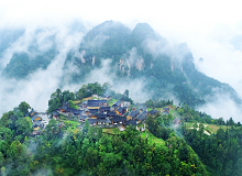 【第5站】湖南湘西十八洞村2022年7月30日，中国作家“深入生活、扎根人民”新时代文学实践点落户十八洞村。 [详细]