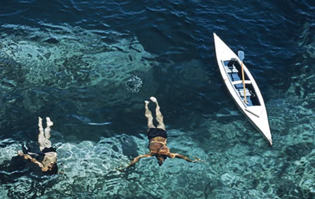 二〇二五年意大利文学：那不勒斯的大海虽然美丽， 却有很多过往无法追回