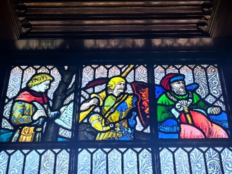 莎士比亚阅览室的彩窗