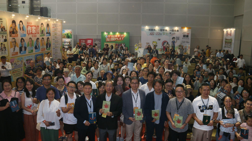 /home/zx/Desktop/中国文学读者俱乐部/新媒体配图/刘震云3.png刘震云3