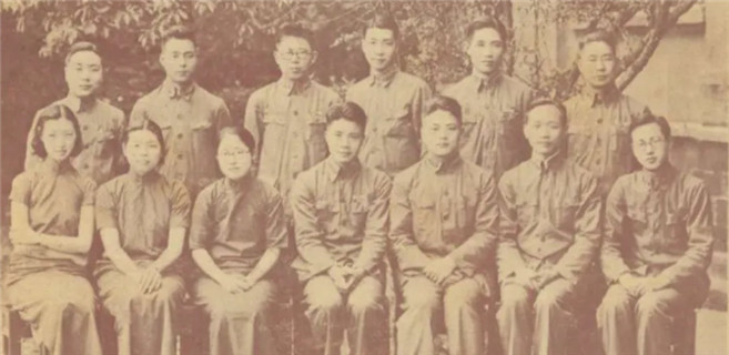 一朵罕见的“紫花”——高青子生平与创作考论