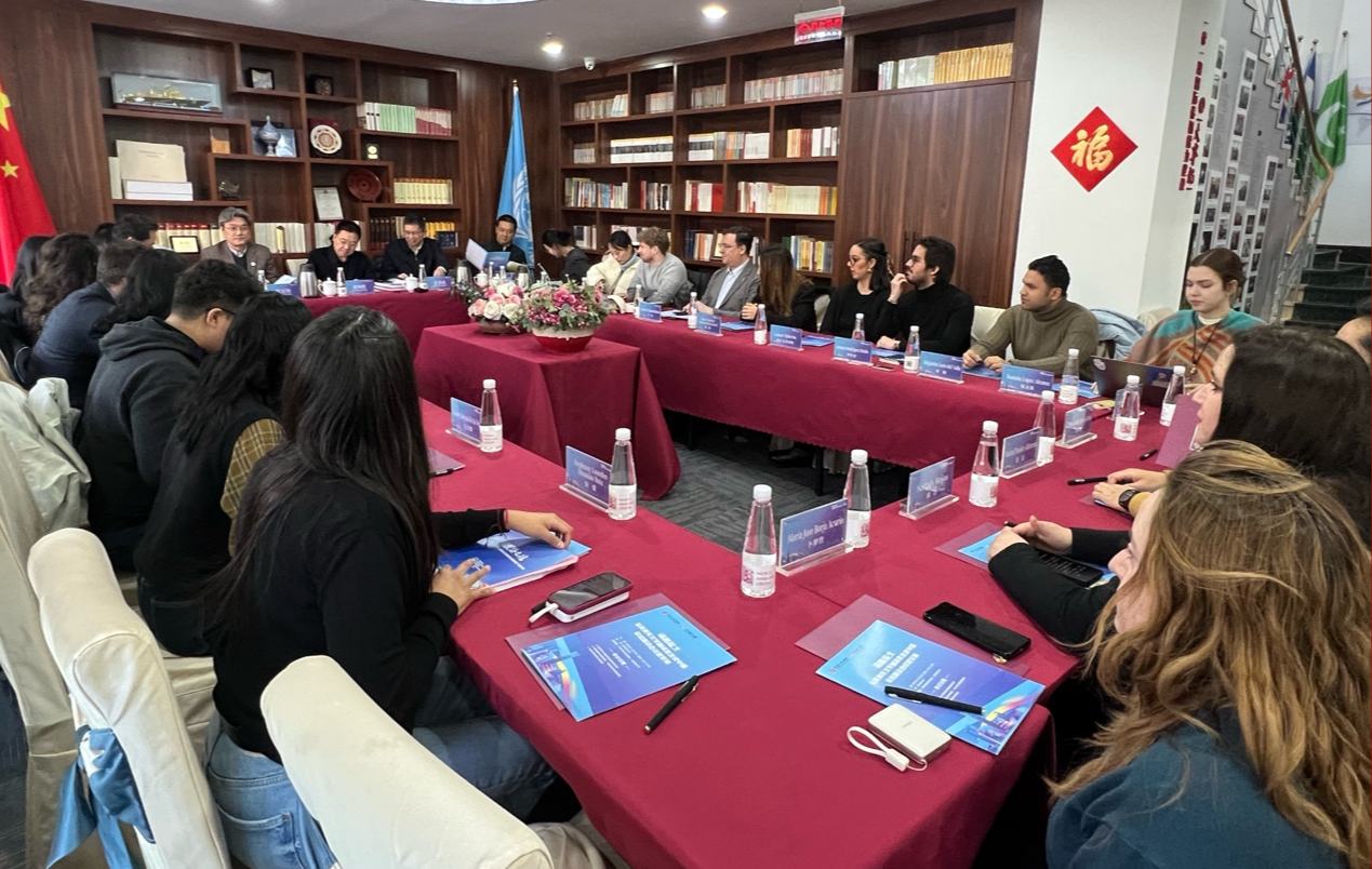 “译路探戈——拉美青年文学翻译家走读中国”系列活动圆满收官
