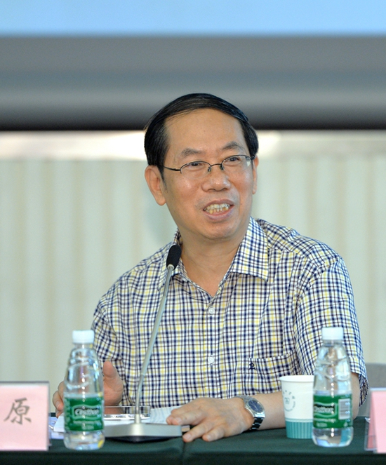 北大文学教授陈平原:一辈子的道路取决于语文北大文学教授陈平原所撰