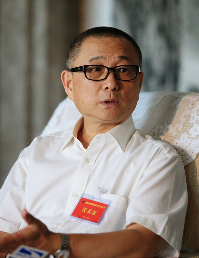 湖北省文联主席刘醒龙:文艺鄂军要多出不辜负时代的作品--新闻--中国作家网