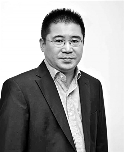 徐炯:在书香满城的道路上砥砺奋进