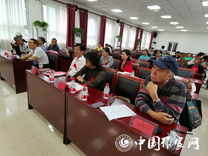 《祖国万岁》新书发布暨诗歌朗诵会在京举行--新闻--中国作家网