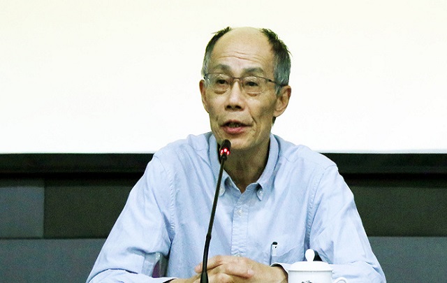 陈子善:他将"文学碎片"一片片拾捡起来