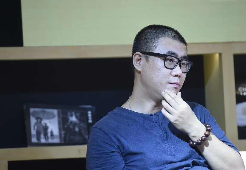 石一枫作家由生活培养大学是生活的一部分