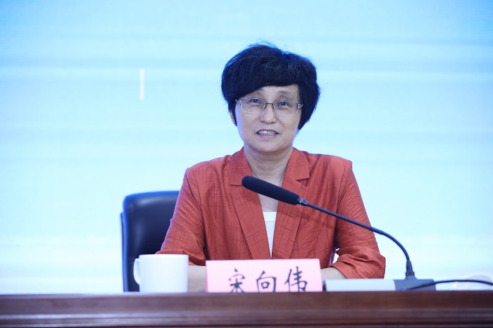 中国作家出版集团管委会副主任、全国文学报刊联盟秘书长宋向伟