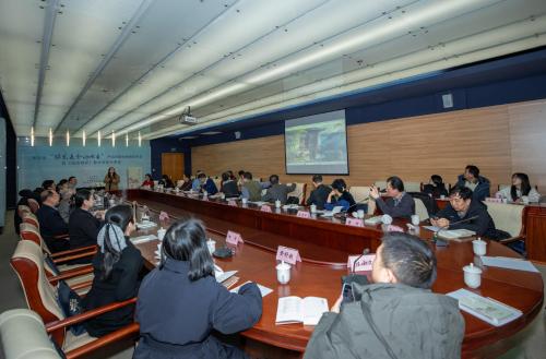 谢冕与严羽：跨越千年的诗歌对话读”