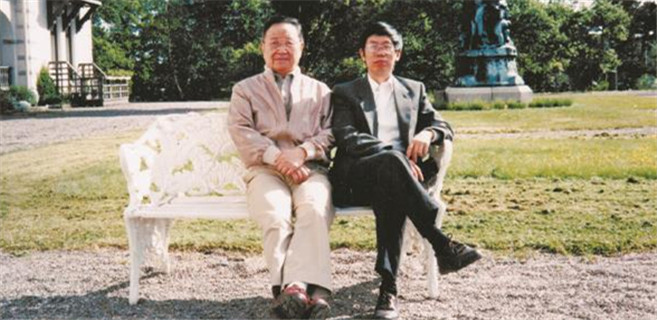 学问、思想、风范合一的王元化先生