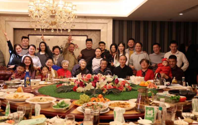 刘亮程：我们家过年的喊“妈”节目