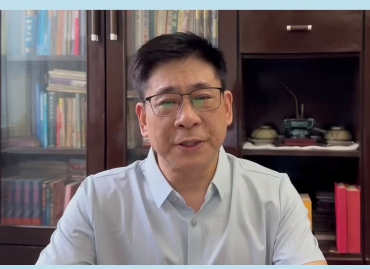 朱辉谈《万川归》：我们都是时代洪流里的水滴 最后万川归一我们都是时代洪流里的水滴 最后万川归一[详细]